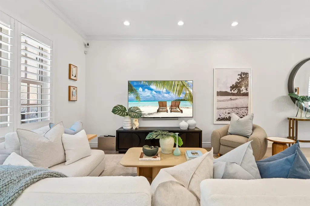 1027 Coralina Lane Delray Beach FL 33483