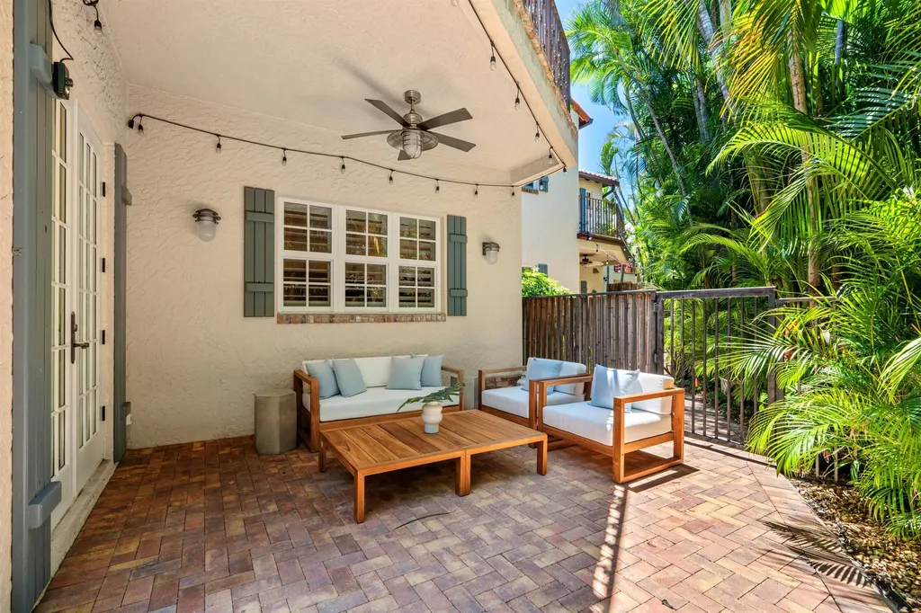 1027 Coralina Lane Delray Beach FL 33483