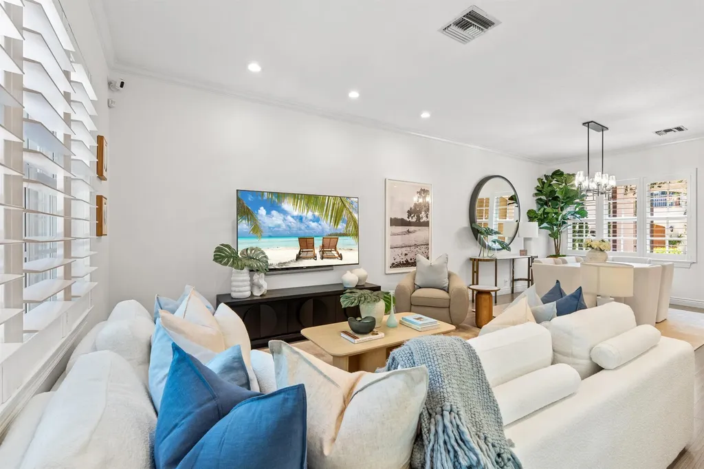1027 Coralina Lane Delray Beach FL 33483