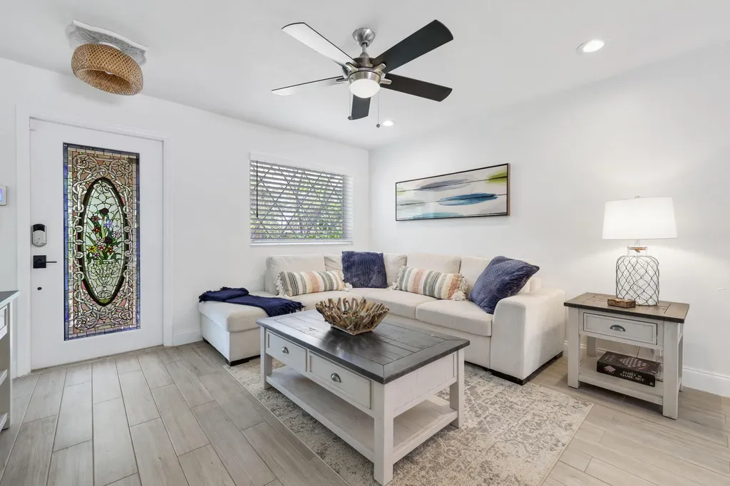 342 SW 14th Street Pompano Beach FL 33060