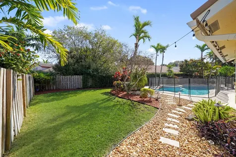 1872 NW 109th Avenue Plantation FL 33322