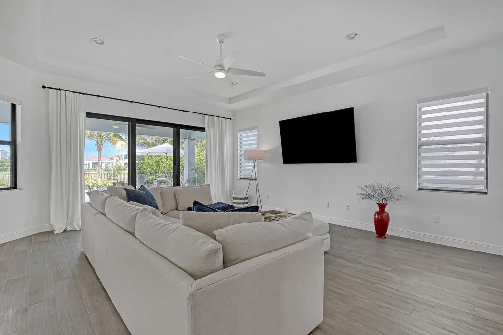 13629 Artisan Circle Palm Beach Gardens FL 33418