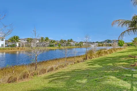 13629 Artisan Circle Palm Beach Gardens FL 33418