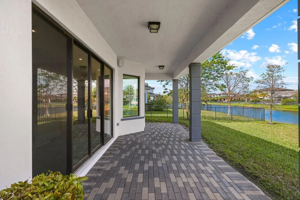 10725 Passage Way Parkland FL 33076