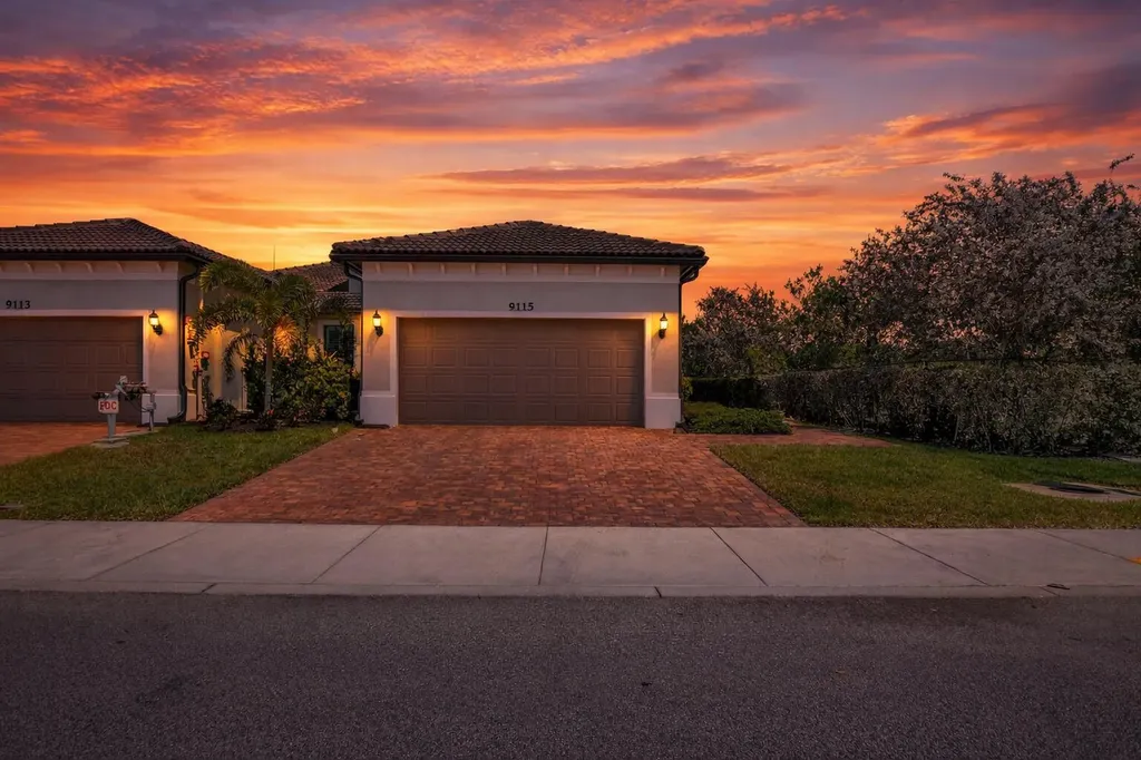 9115 Passiflora Way Boca Raton FL 33428