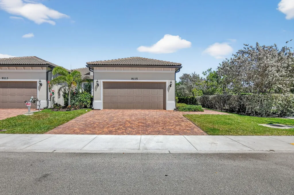 9115 Passiflora Way Boca Raton FL 33428