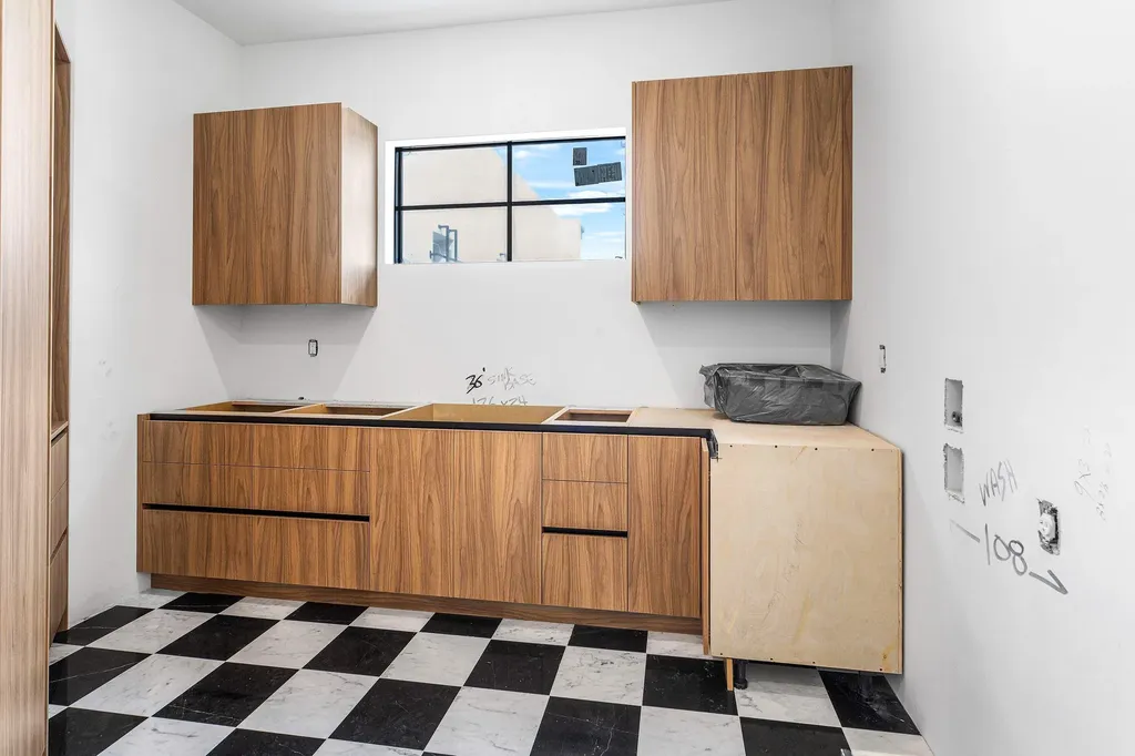 298 NE 8th Street Boca Raton FL 33432