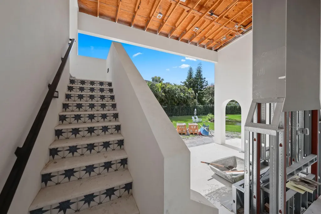298 NE 8th Street Boca Raton FL 33432