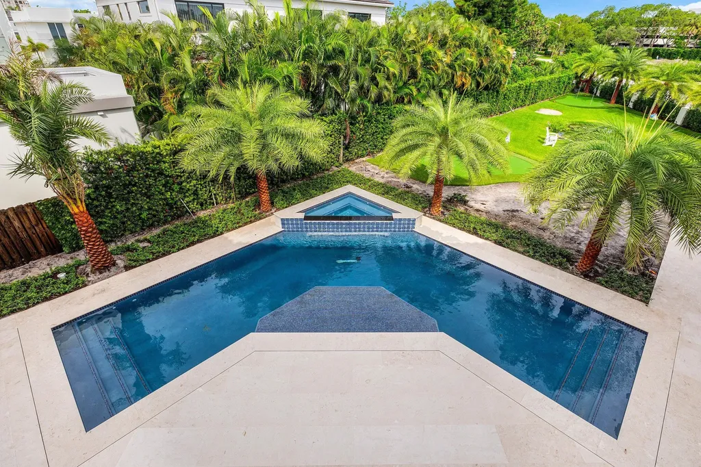 298 NE 8th Street Boca Raton FL 33432