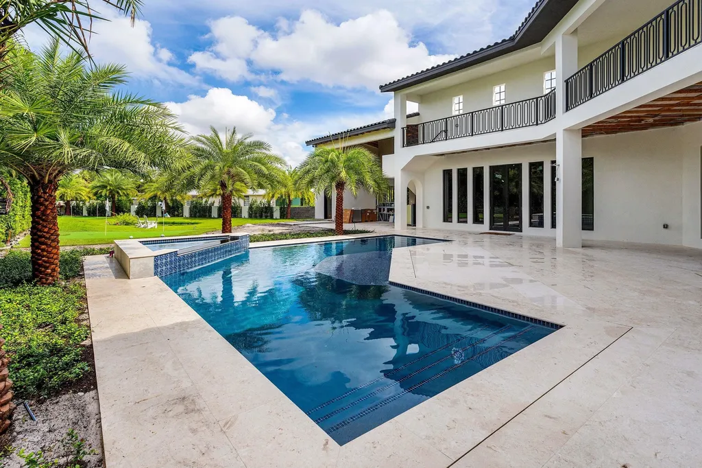 298 NE 8th Street Boca Raton FL 33432