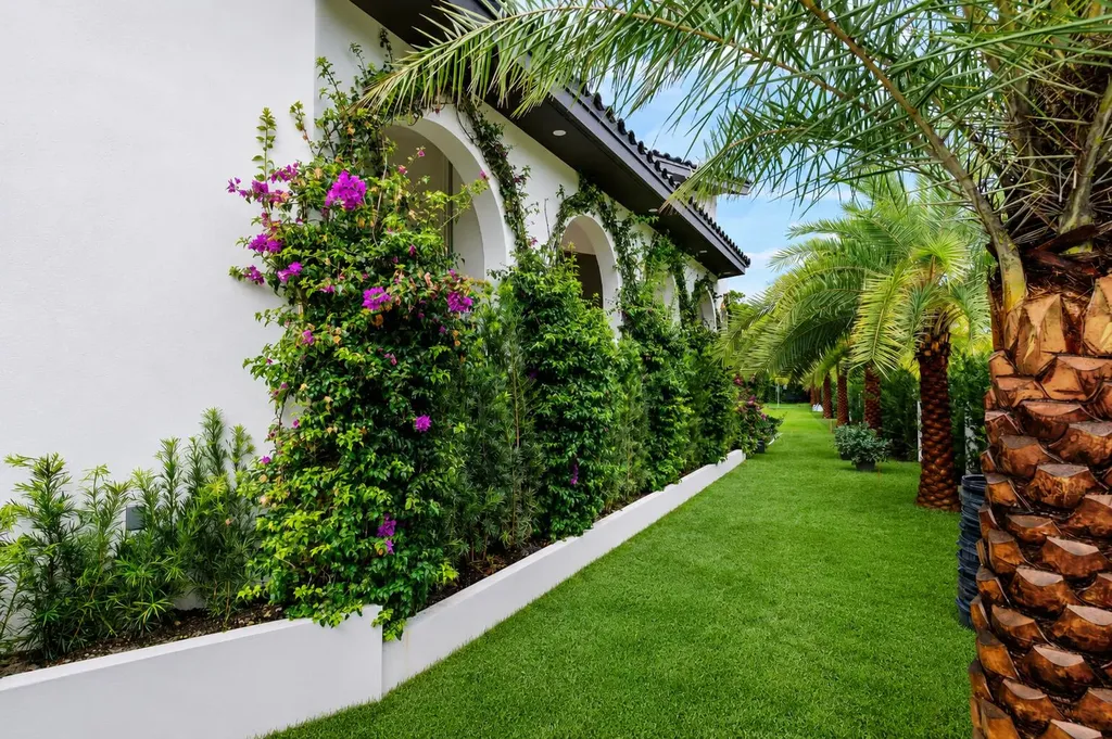 298 NE 8th Street Boca Raton FL 33432