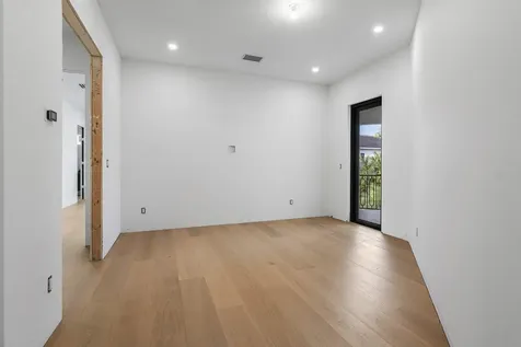 298 NE 8th Street Boca Raton FL 33432