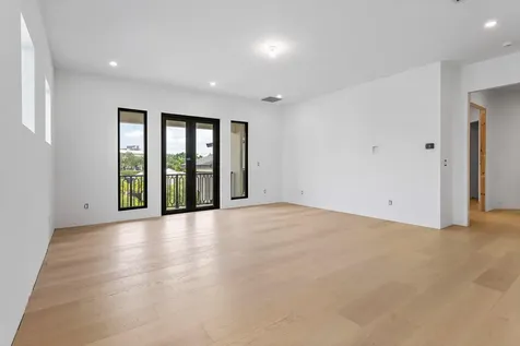 298 NE 8th Street Boca Raton FL 33432