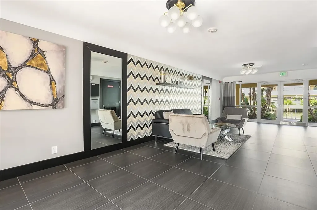 2895 NE 32nd Street Fort Lauderdale FL 33306