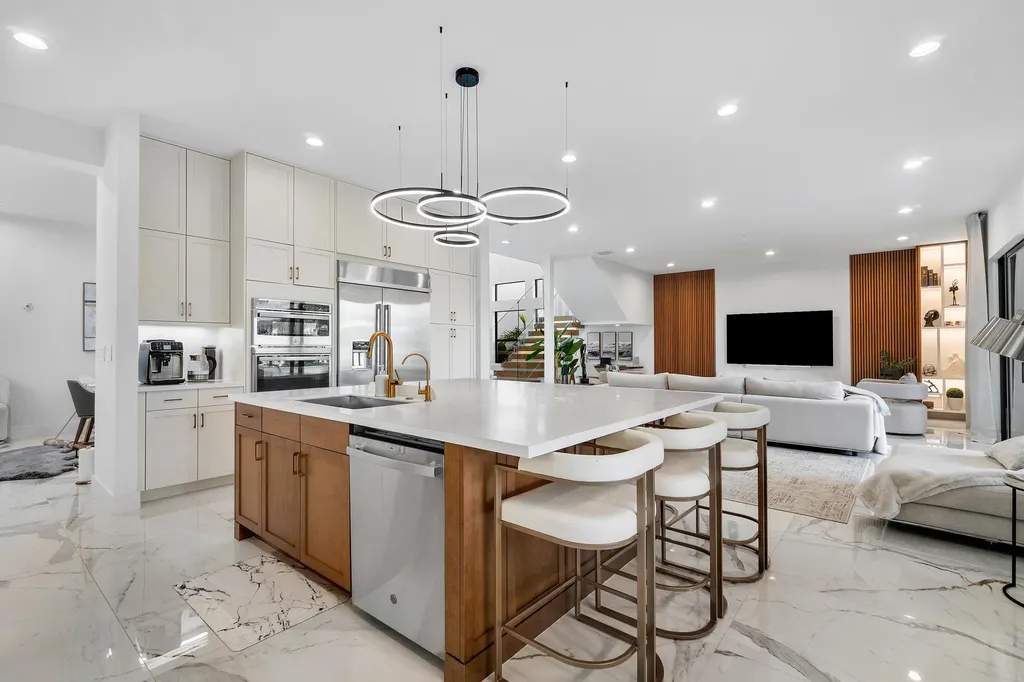 17533 Sparkling River Road Boca Raton FL 33496