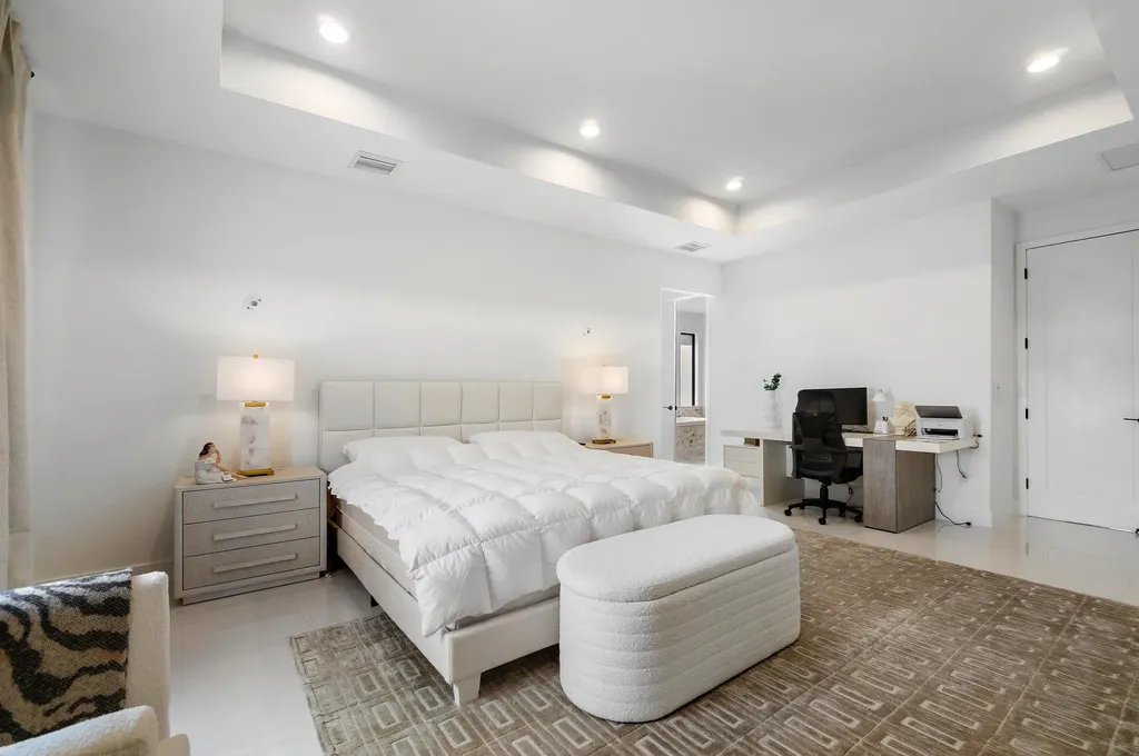 17533 Sparkling River Road Boca Raton FL 33496