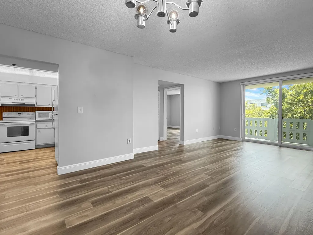 919 Hillcrest Drive Hollywood FL 33021