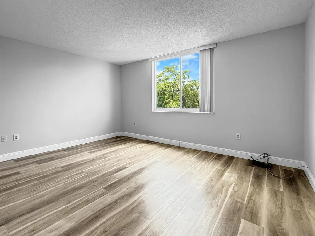 919 Hillcrest Drive Hollywood FL 33021