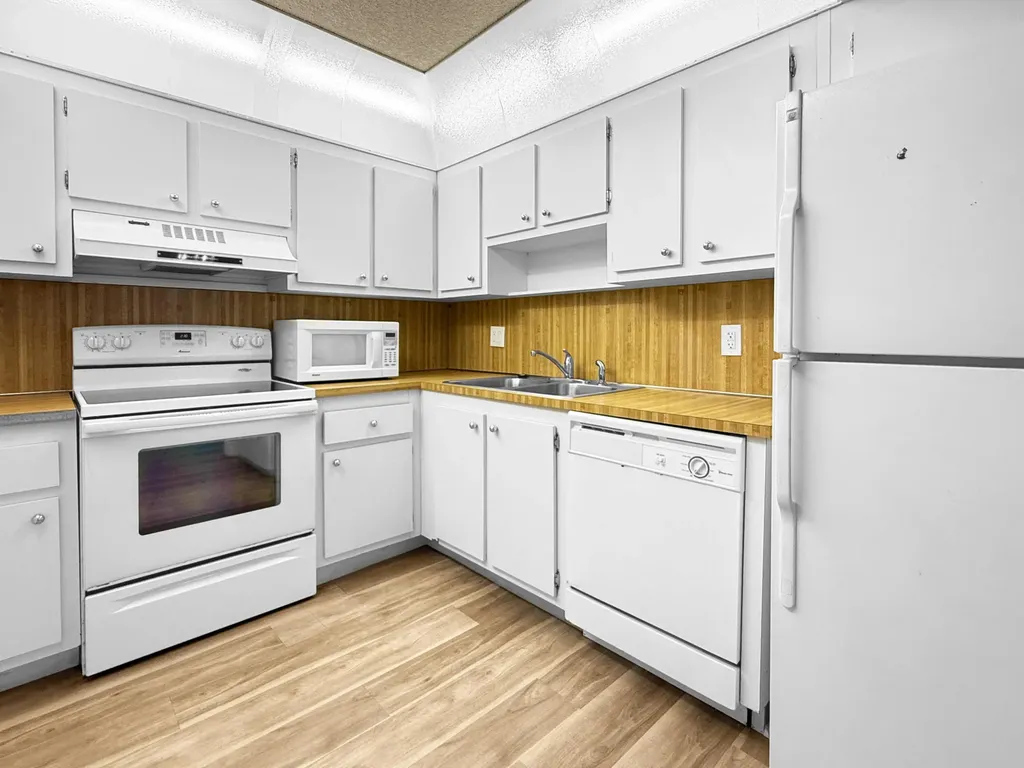 919 Hillcrest Drive Hollywood FL 33021