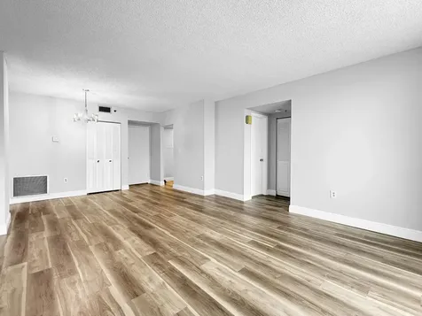919 Hillcrest Drive Hollywood FL 33021