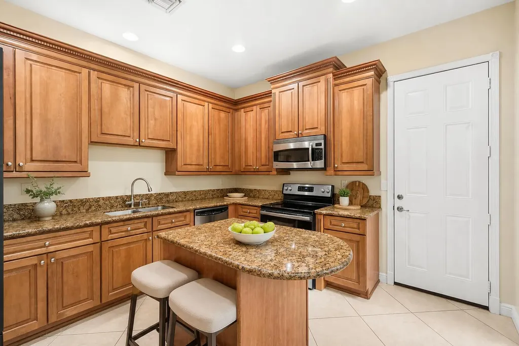 704 NW 83rd Place Boca Raton FL 33487