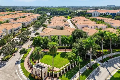 704 NW 83rd Place Boca Raton FL 33487