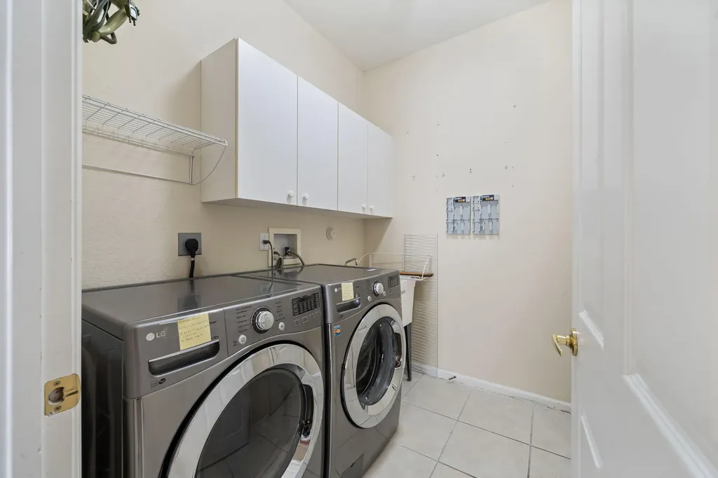 9211 Clipper Court West Palm Beach FL 33411