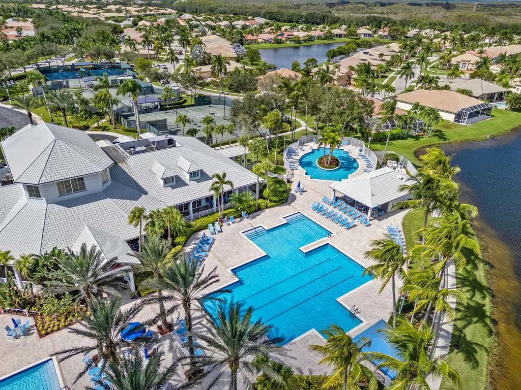 9211 Clipper Court West Palm Beach FL 33411