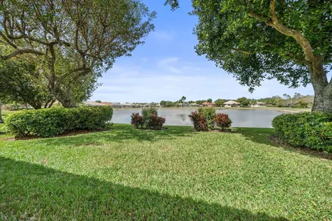 9211 Clipper Court West Palm Beach FL 33411