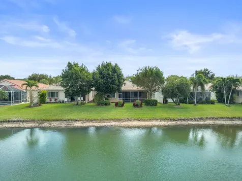 9211 Clipper Court West Palm Beach FL 33411