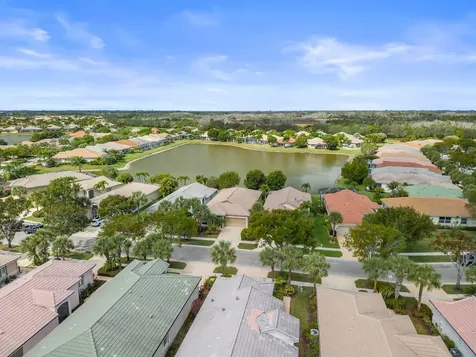 9211 Clipper Court West Palm Beach FL 33411