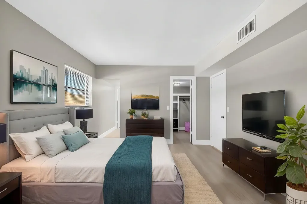 2018 SW 29th Court Delray Beach FL 33445