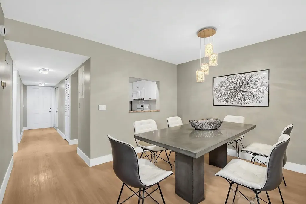 2018 SW 29th Court Delray Beach FL 33445