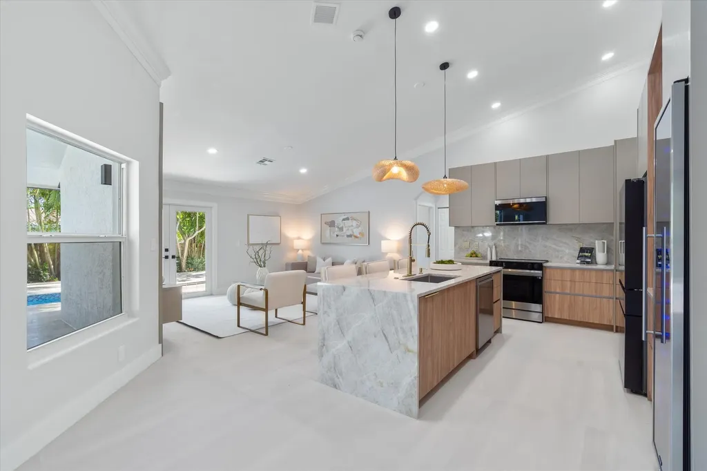 1132 NE 3rd Avenue Boca Raton FL 33432
