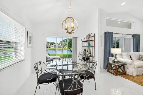 6594 Sun River Road Boynton Beach FL 33437