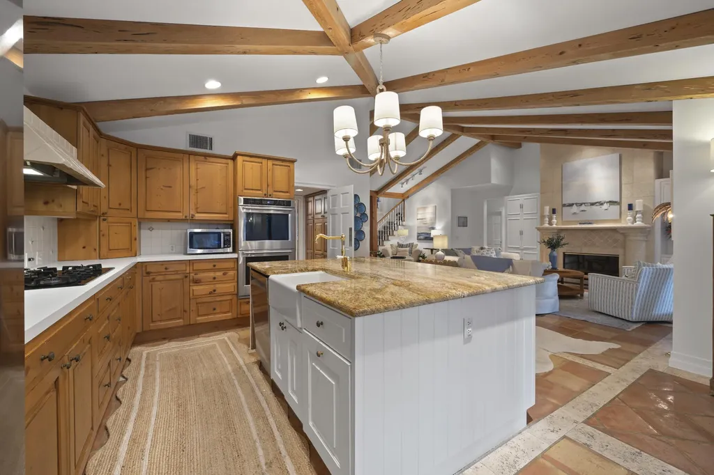 122 Lighthouse Drive Jupiter Inlet Colony FL 33469