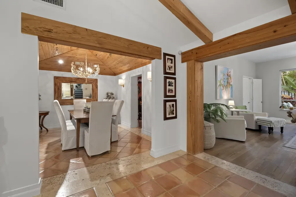 122 Lighthouse Drive Jupiter Inlet Colony FL 33469