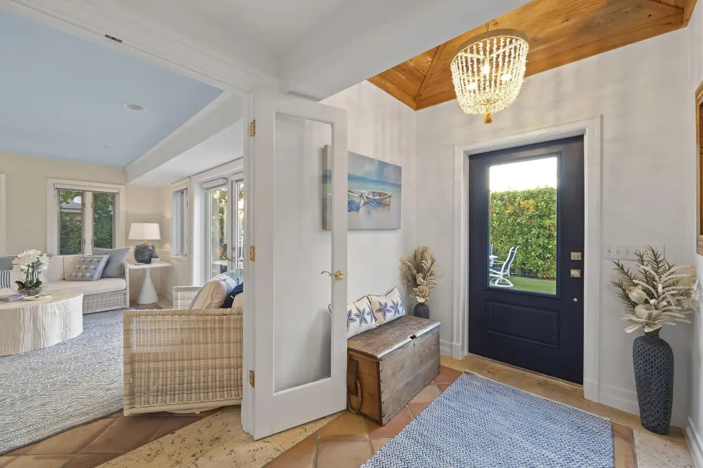 122 Lighthouse Drive Jupiter Inlet Colony FL 33469