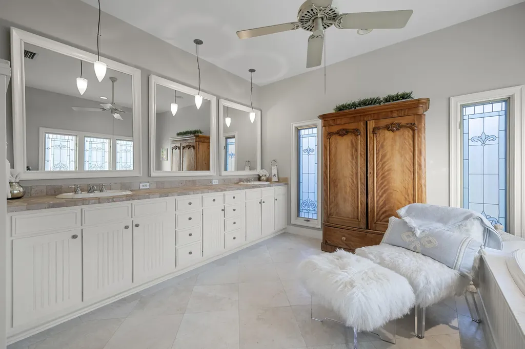 122 Lighthouse Drive Jupiter Inlet Colony FL 33469