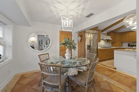 122 Lighthouse Drive Jupiter Inlet Colony FL 33469