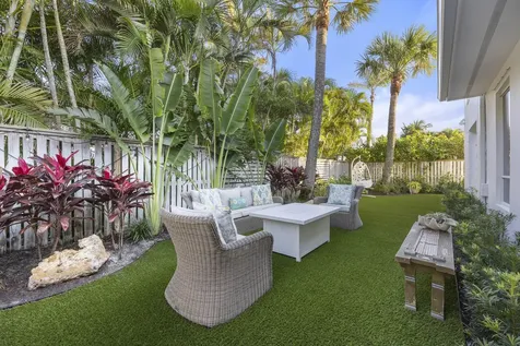 122 Lighthouse Drive Jupiter Inlet Colony FL 33469