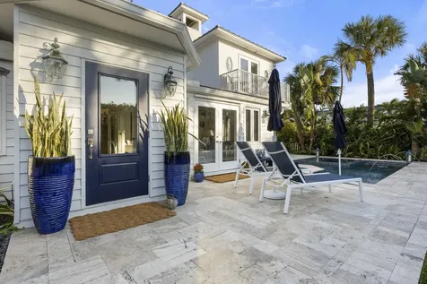 122 Lighthouse Drive Jupiter Inlet Colony FL 33469