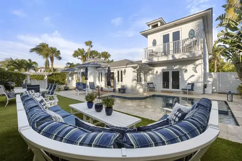 122 Lighthouse Drive Jupiter Inlet Colony FL 33469