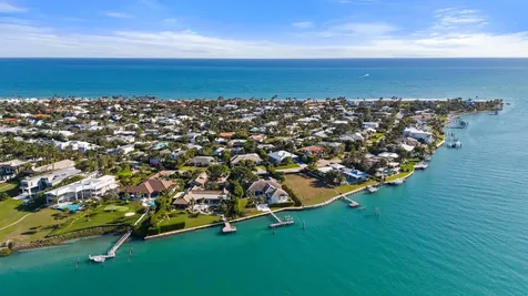 122 Lighthouse Drive Jupiter Inlet Colony FL 33469