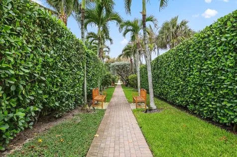 122 Lighthouse Drive Jupiter Inlet Colony FL 33469