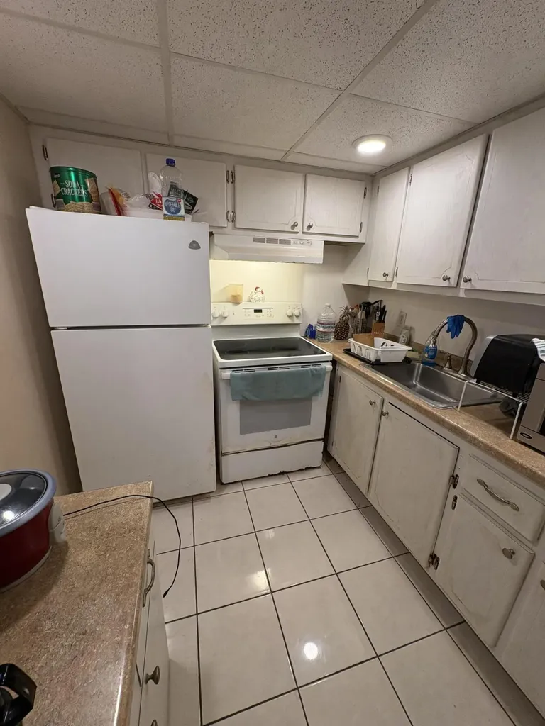 7 Lyndhurst A Deerfield Beach FL 33442