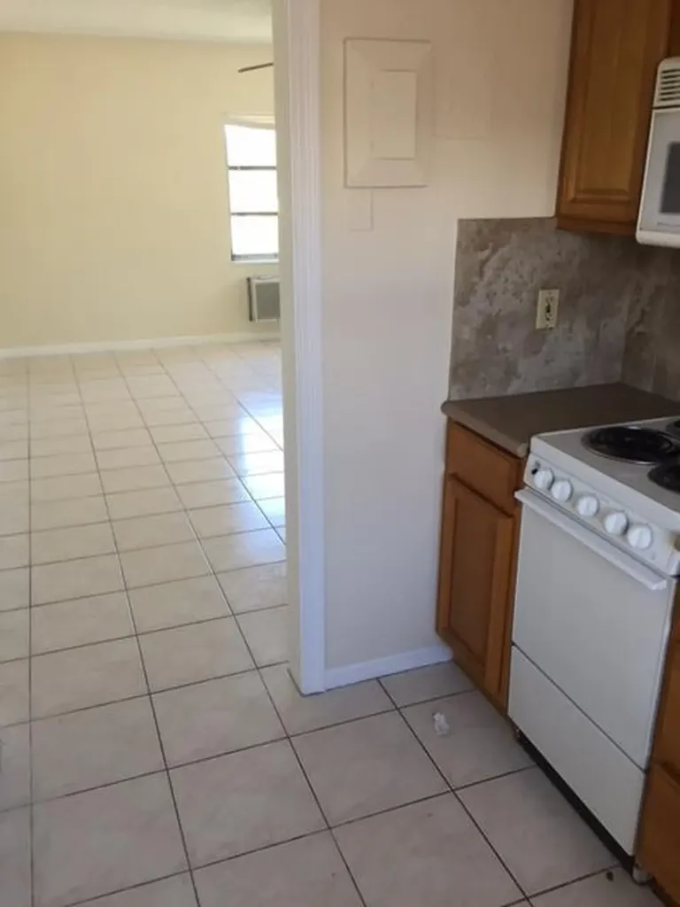101 S Golfview Road Lake Worth Beach FL 33460