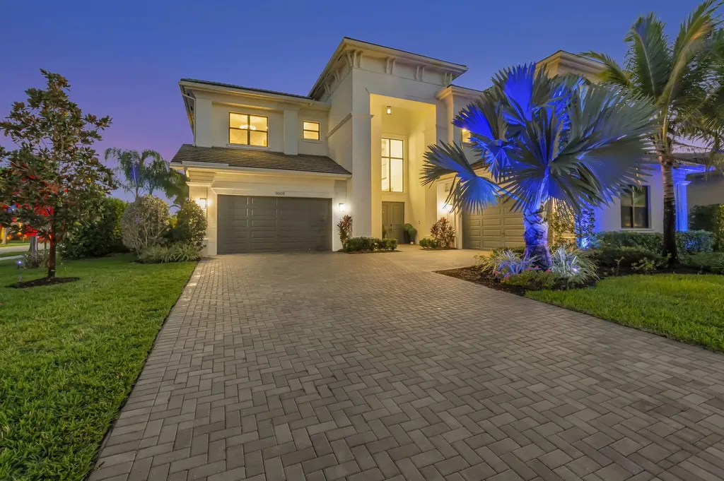 9608 Macchiato Avenue Boca Raton FL 33496