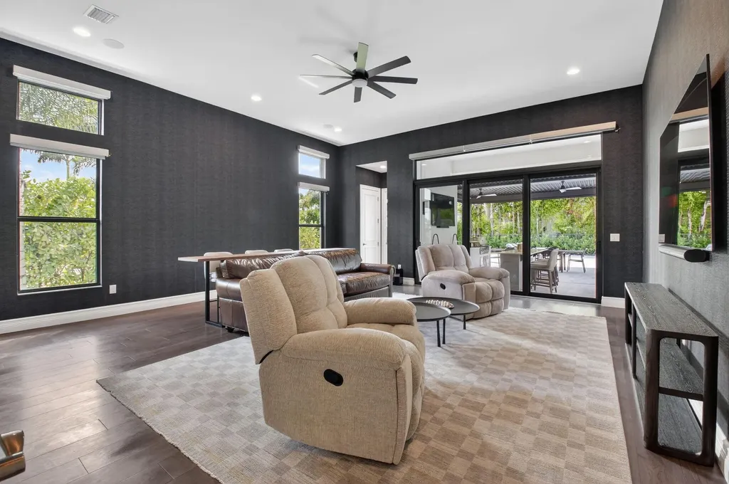 9608 Macchiato Avenue Boca Raton FL 33496