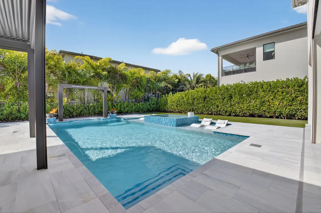 9608 Macchiato Avenue Boca Raton FL 33496